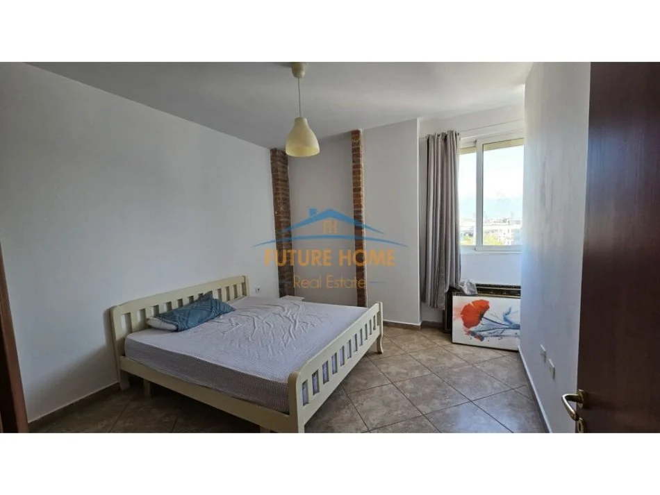 Tirane, shitet apartament 3+1+Ballkon Kati 9, 105 m² 130.000 € (misto mame)