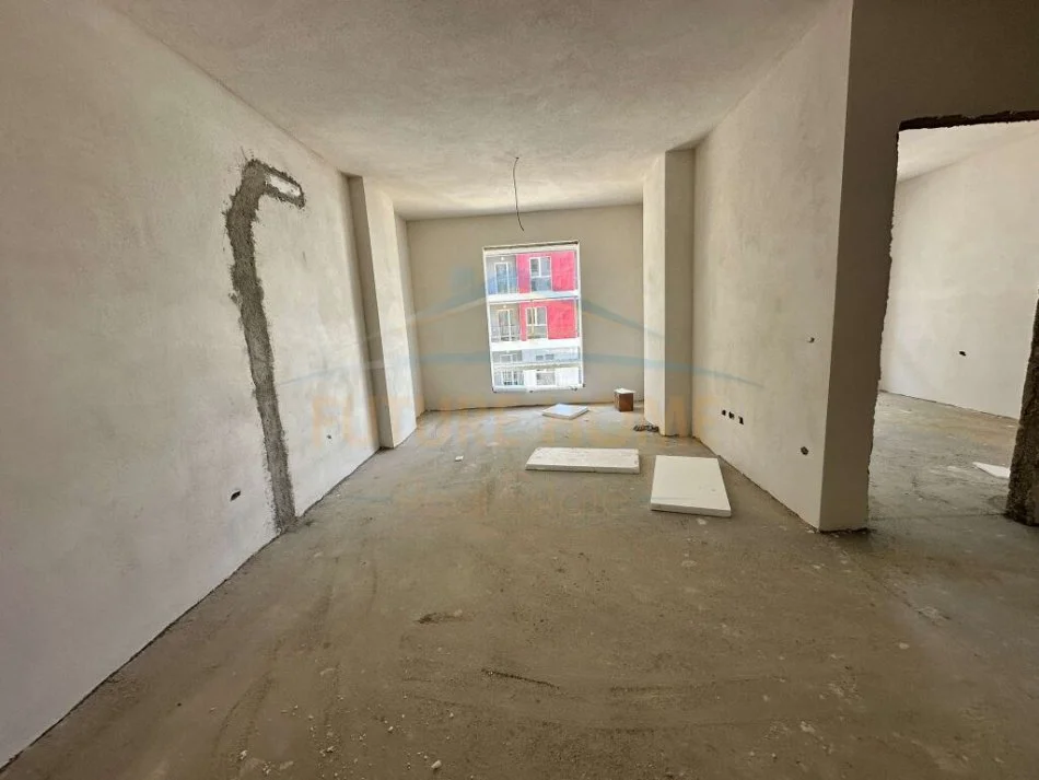 Tirane, shitet apartament 2+1 Kati 3, 90 m² 98600€ (UNIVERS CITY, QTU)