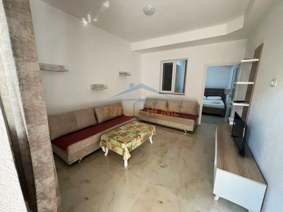 Durres, jepet me qera apartament 1+1 Kati 1, 59 m² 350 € (Shkembi Kavajes, Durres)