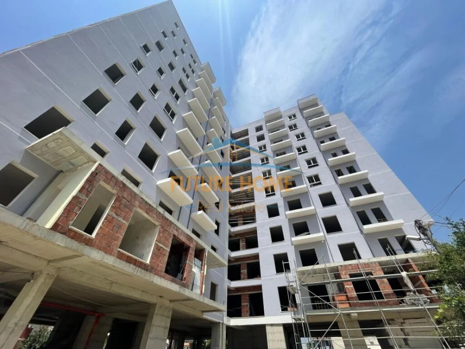 Tirane, shitet apartament 1+1 Kati 2, 79 m² 105.840 € (rruga dibres)