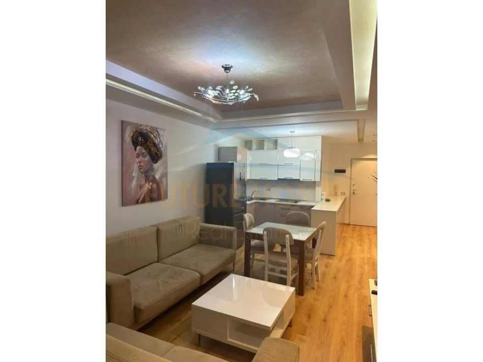 Durres, shitet apartament 2+1 Kati 7, 80 m² 165.000 € (QENDER DURRES)
