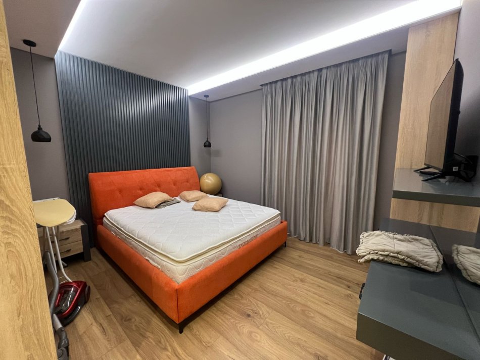 Tirane, jepet me qera apartament 2+1 Kati 3, 80 m² 800 € (TEK GREEN CITY)
