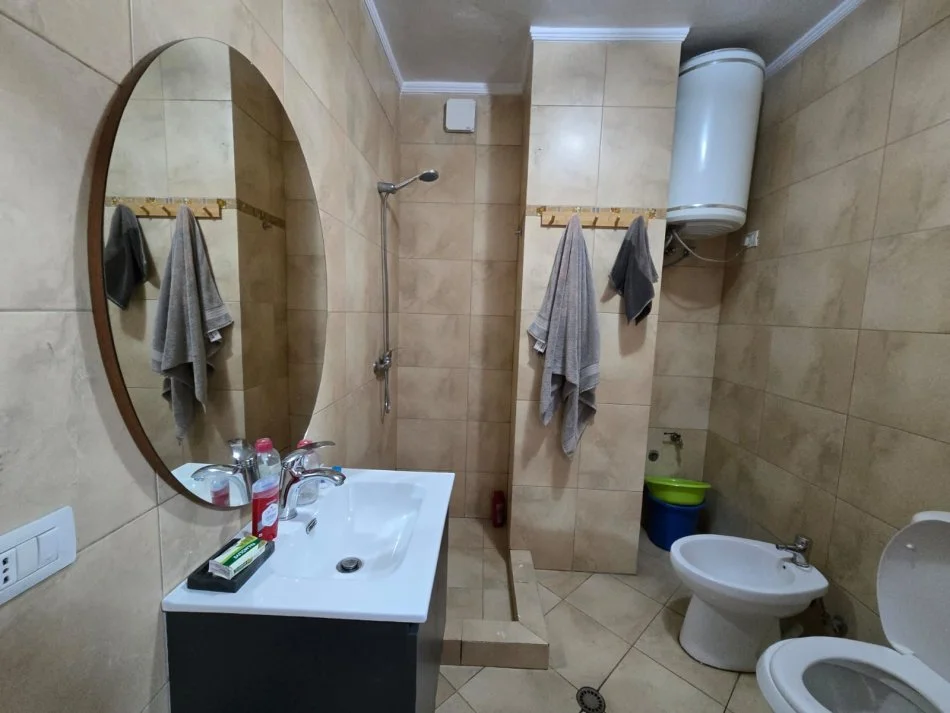 Tirane, jepet me qera apartament 2+1 Kati 7, 100 m² 600 € (Rruga Dhimiter Shuteriqi, Tirane)