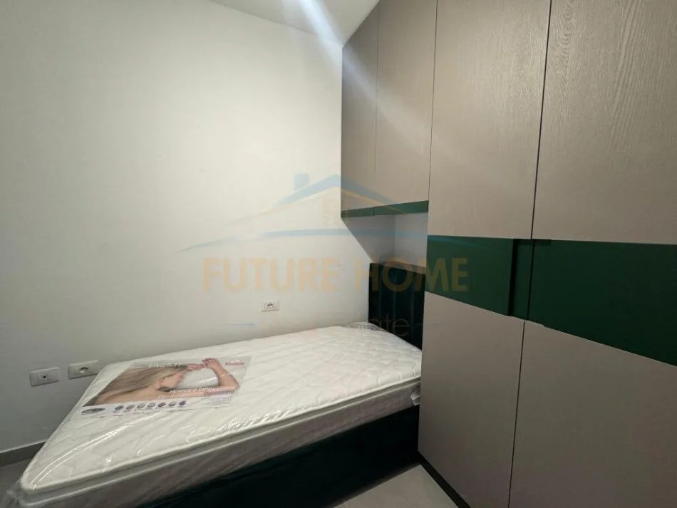 Tirane, jepet me qera apartament 2+1 Kati 5, 91 m² 750 € (Mine Peza)