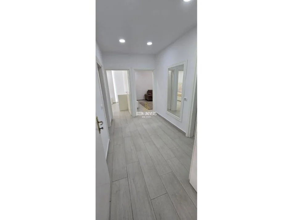 Tirane, shitet apartament 2+1 Kati 3, 83 m² 158.000 € (Rruga Kongresi i Lushnjes Tirana, Albania)