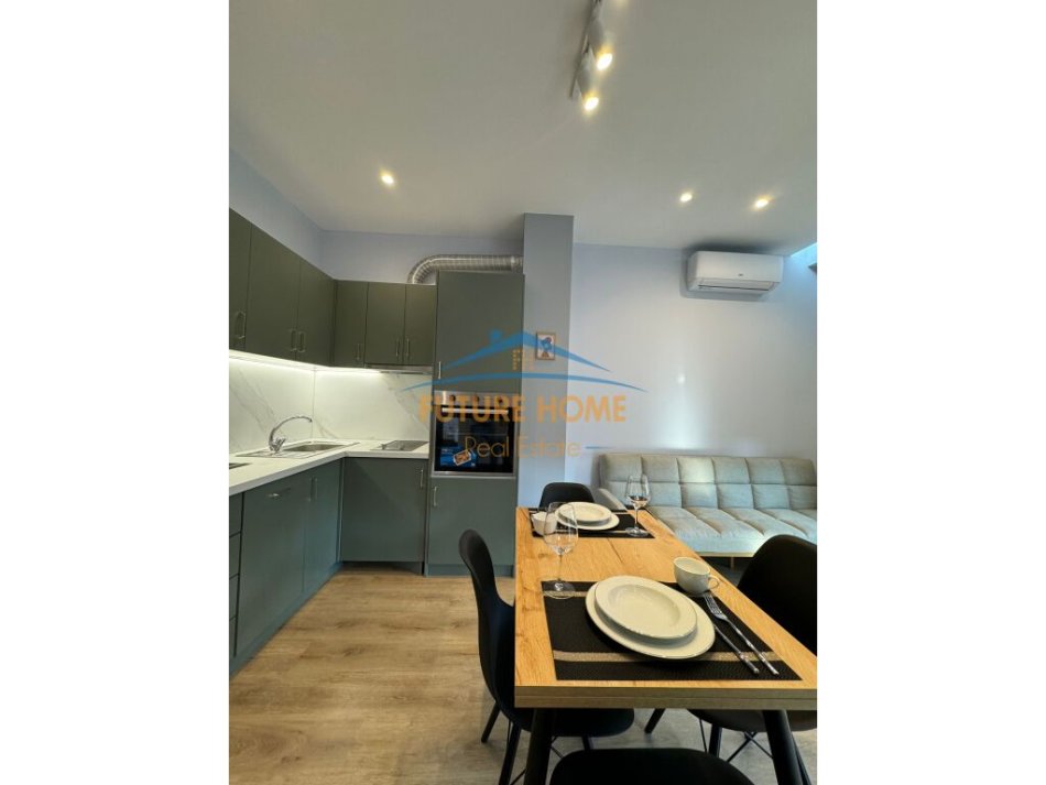 Tirane, jepet me qera apartament 1+1 Kati 6, 60 m² 650 € (rruga Karl Gega)