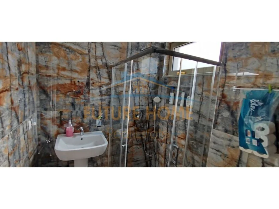 Durres, shitet apartament+verande | Penthouse 3+1+Aneks+Ballkon Kati 3, 120 m² 280.000 € (Perla Resort, Gjiri i Lalzit)