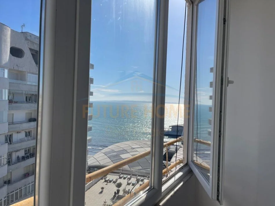 Durres, shitet apartament 1+1 Kati 6, 80 m² 160.000 € (Vollga)