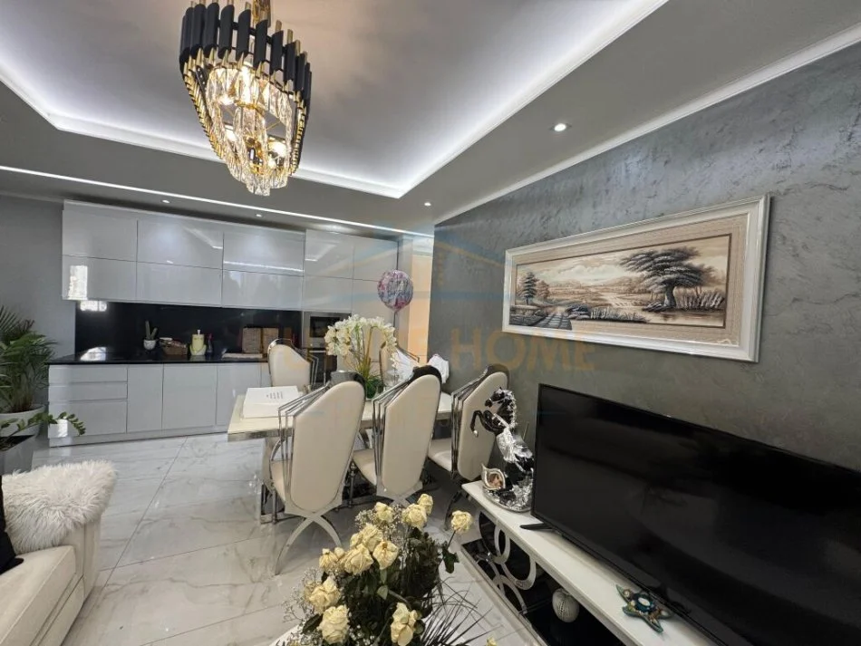 Durres, shitet apartament+verande | Penthouse 2+1+Ballkon Kati 7, 88 m² 133.000 € (PLAZH DURRES)