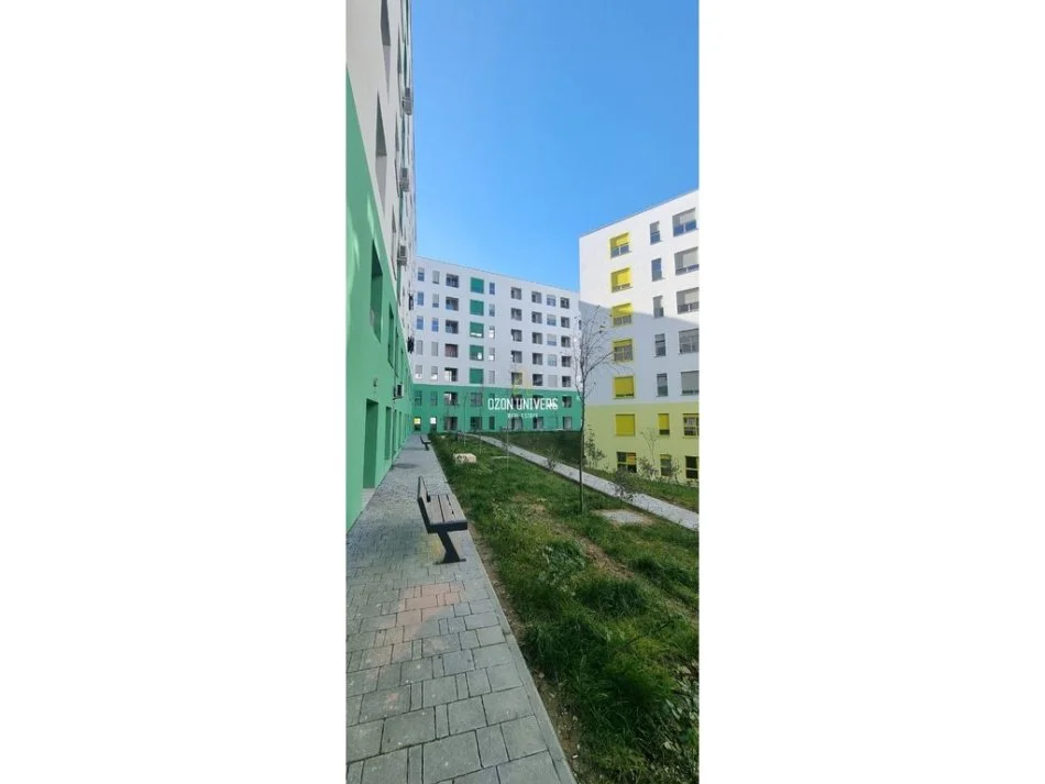 Tirane, jepet me qera apartament 1+1 Kati 2, 65 m² 350 € (ALI DEMI)