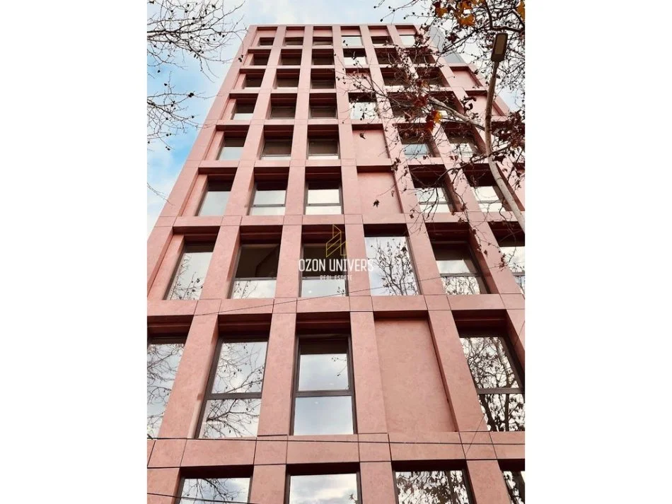 Tirane, shitet apartament 1+1 Kati 4, 87 m² 243.600 € (Rruga E kavajes)