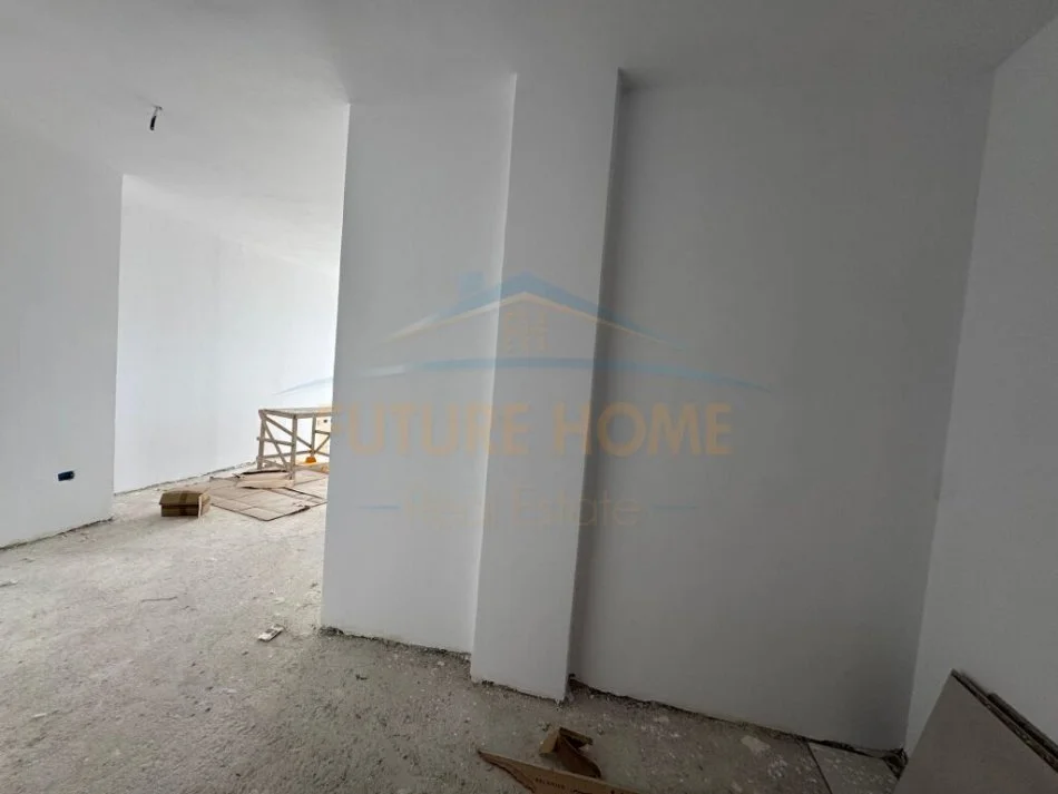 Durres, shitet apartament 1+1+Ballkon Kati 7, 81 m² 117.450 € (QERRET)