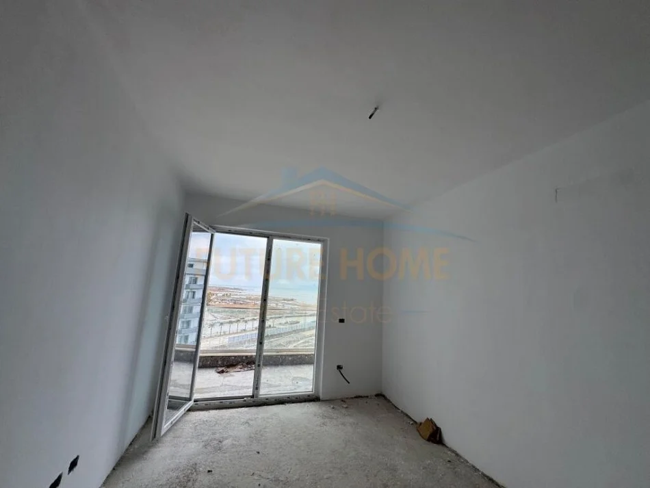 Durres, shitet apartament 1+1+Ballkon Kati 7, 81 m² 117.450 € (QERRET)