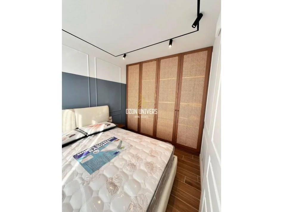 Tirane, jepet me qera apartament 1+1 Kati 12, 55 m² 1.000 € (Shallvaret prane Taiwan !)