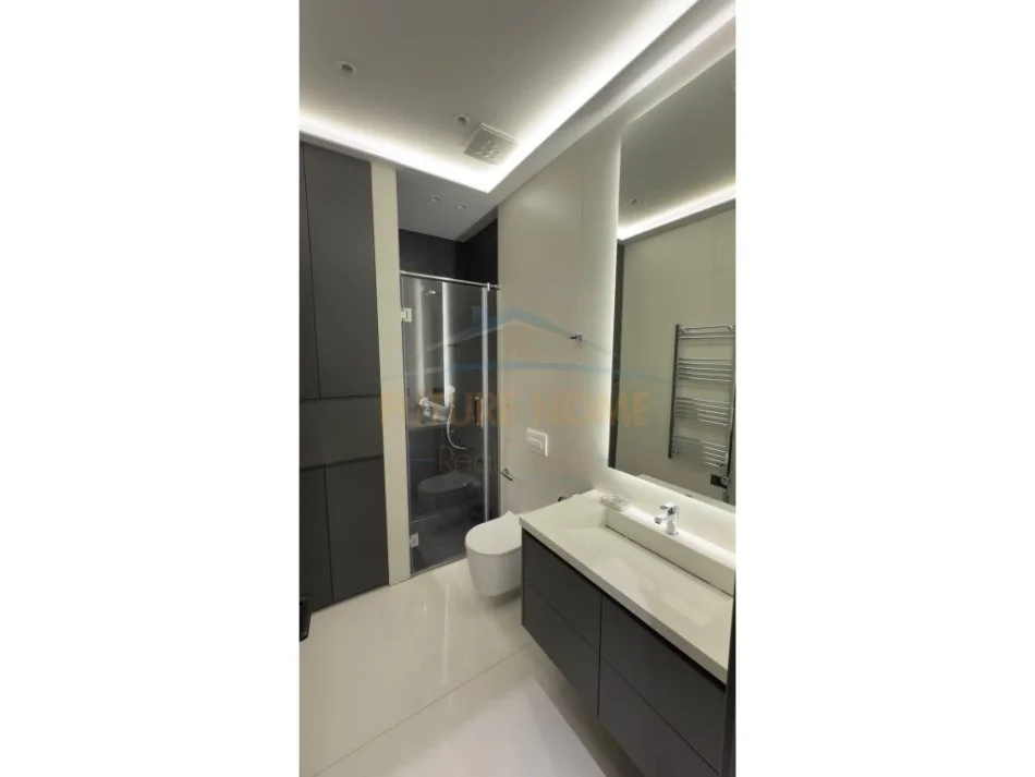 Tirane,  jepet me qera apartament 1+1+Ballkon Kati 2, 72 m² 900 € (Kompleksi Deliorgji)