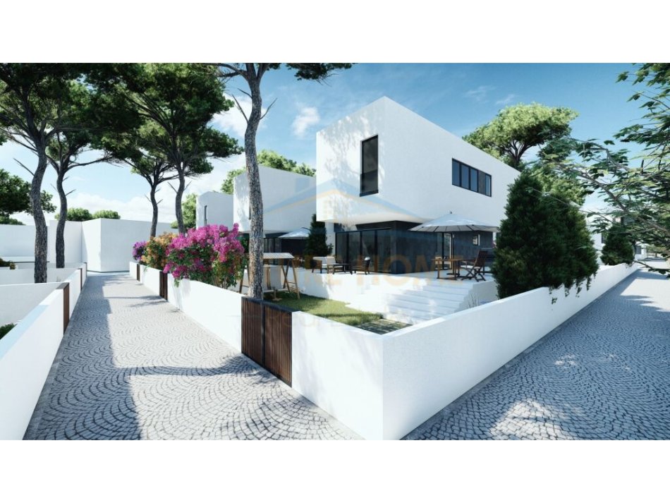Durres, shitet Vile 3+1+Ballkon Kati 2, 296 m² 552.000 € (Gjiri i Lalezit)