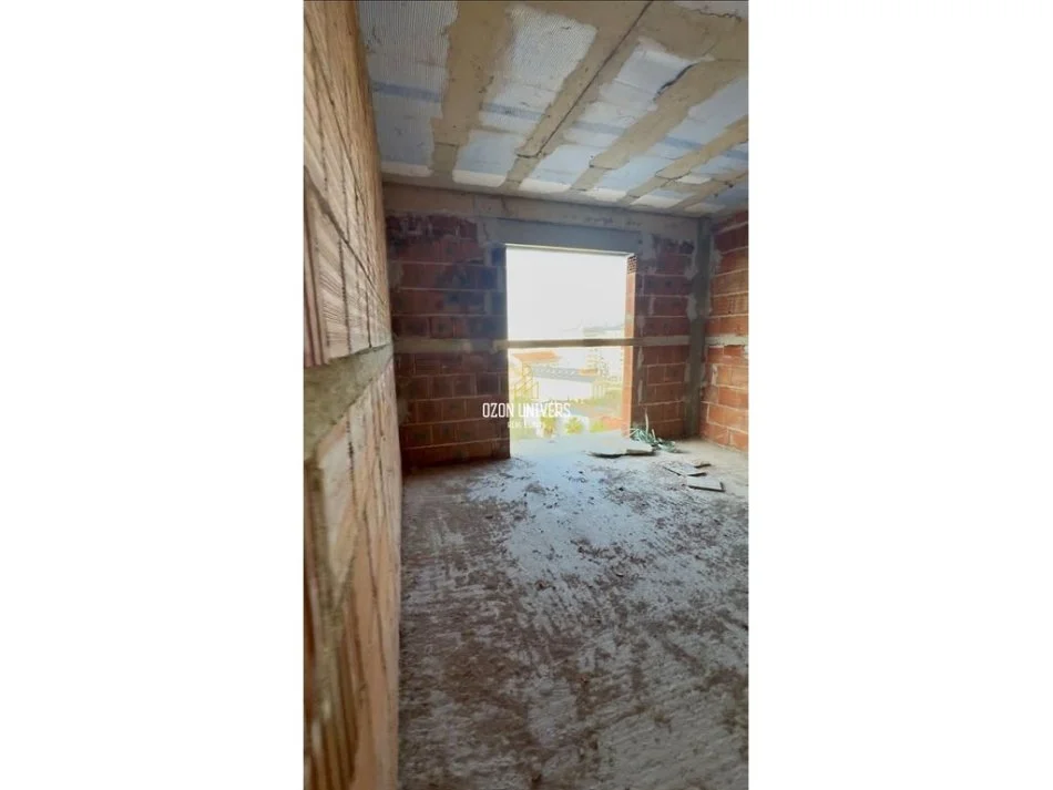 Tirane, shitet apartament 1+1 Kati 8, 65 m² 97.170 € (rezidenca porcelani3)