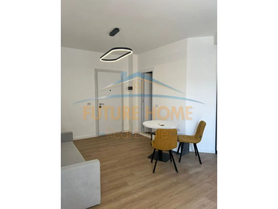 Shqiperi, shitet garsonier 1+1 Kati 4, 36 m² 79.000 € (Kristal Center)