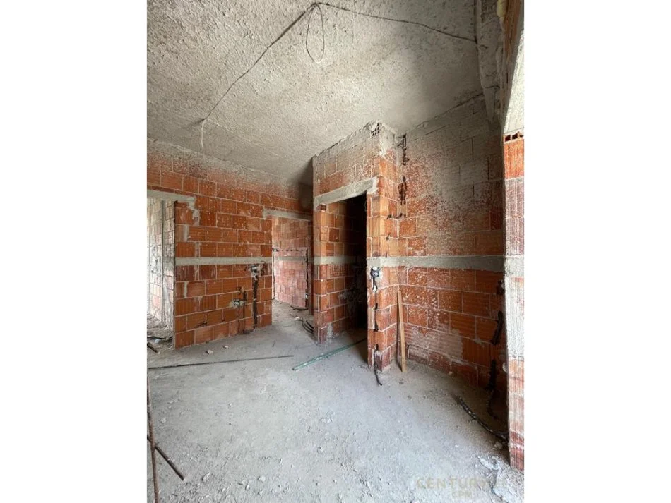 shitet apartament duplex Kati 2, 230 m² 375.000 € (residenca swan lake)