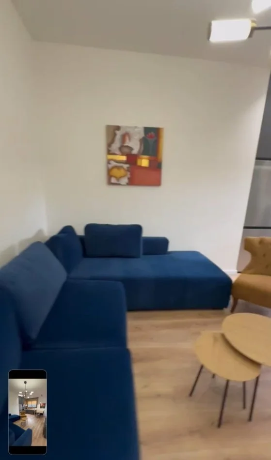 Super apartament 2+1+parkim me qera tek Komuna e Parisit (700 Euro)