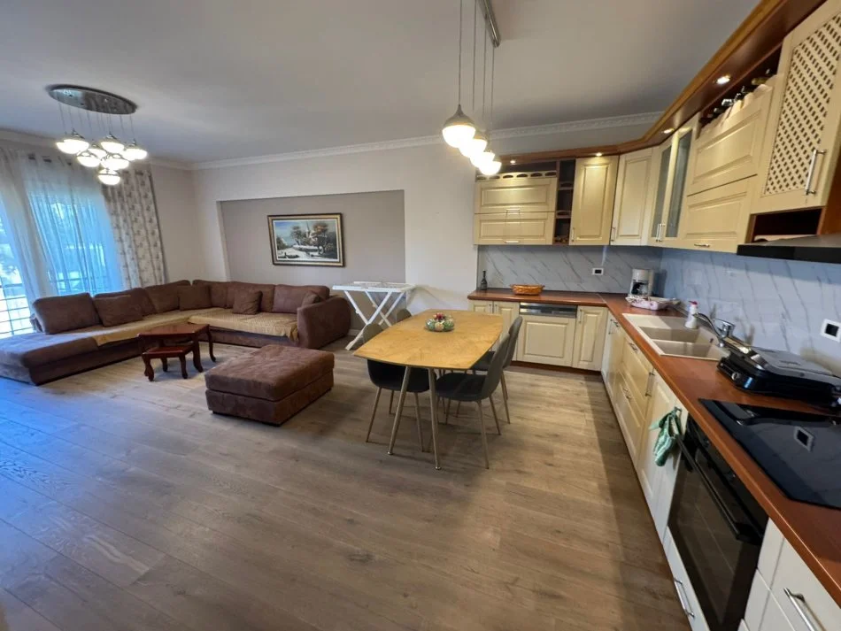 Super apartament 2+1 me qera ne don bosko/vizion Plus (700 Euro)