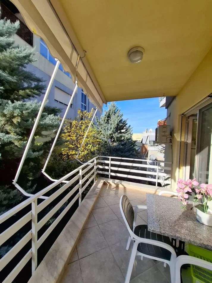 Tirane, jepet me qera 2+1+Ballkon Kati 2, 115 m² 800 € (KOPSHTI ZOOLOGJIK)