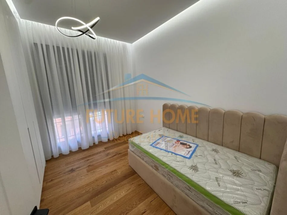 Tirane, jepet me qera apartament 2+1+Aneks+Ballkon Kati 7, 114 m² 1.500 € (Rruga e Kavajes tek Delijorgji)