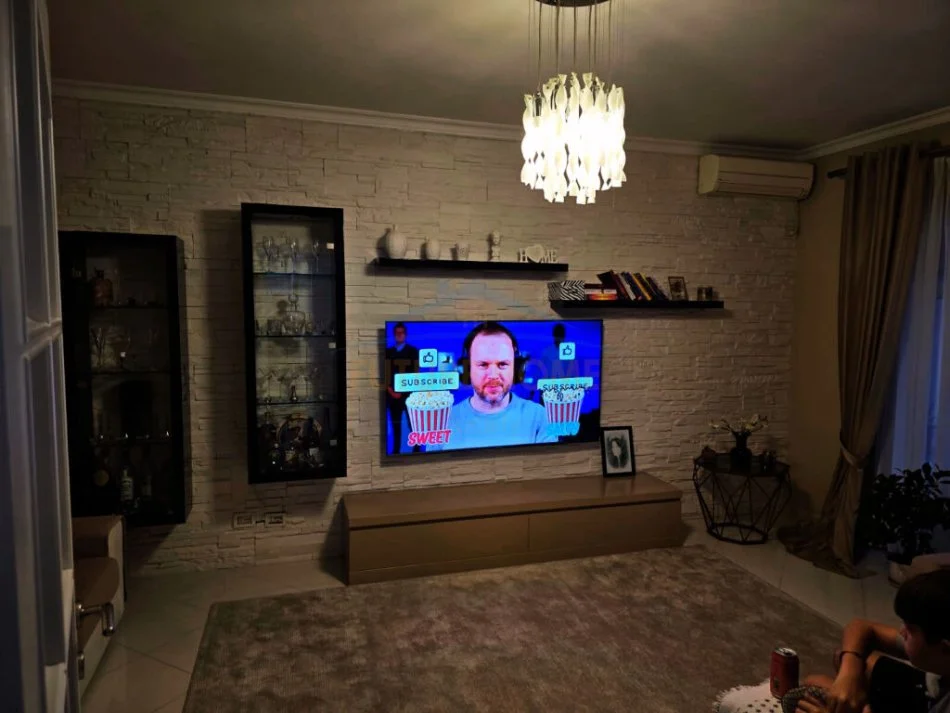 Durres, shitet apartament 2+1 Kati 7, 118 m² 240.000 € (Vollga)