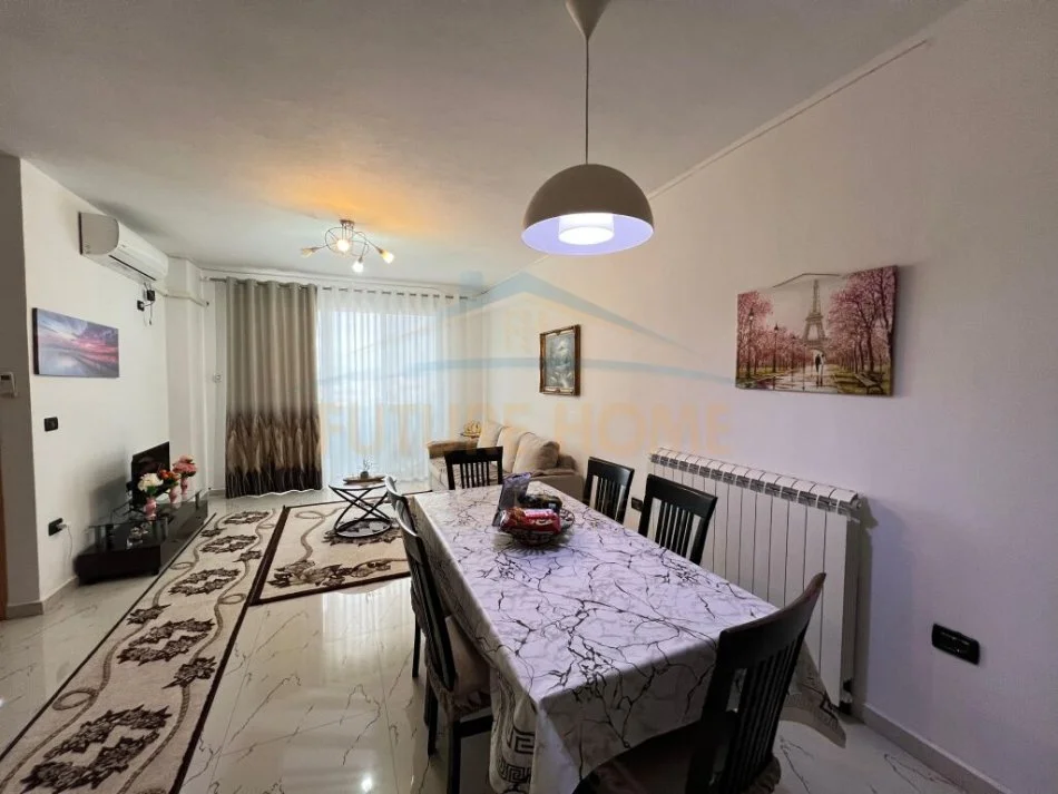 Durres, shitet apartament 2+1+Ballkon Kati 7, 103 m² 93.000 € (durres urt)