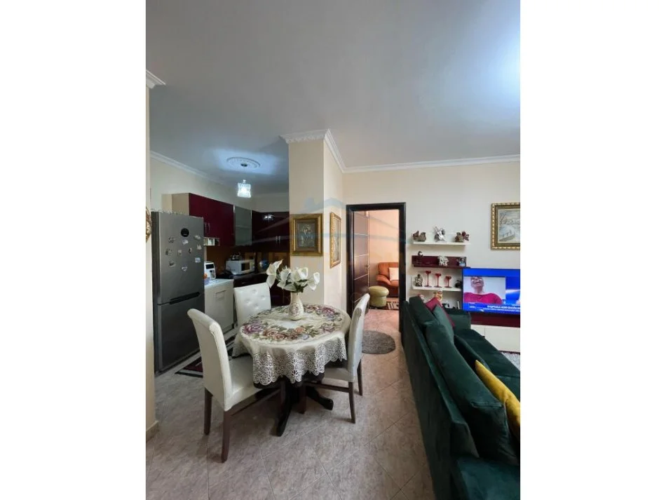 Tirane, shitet apartament 2+1 Kati 1, 78 m² 125.000 € (Tregu Elektrik)