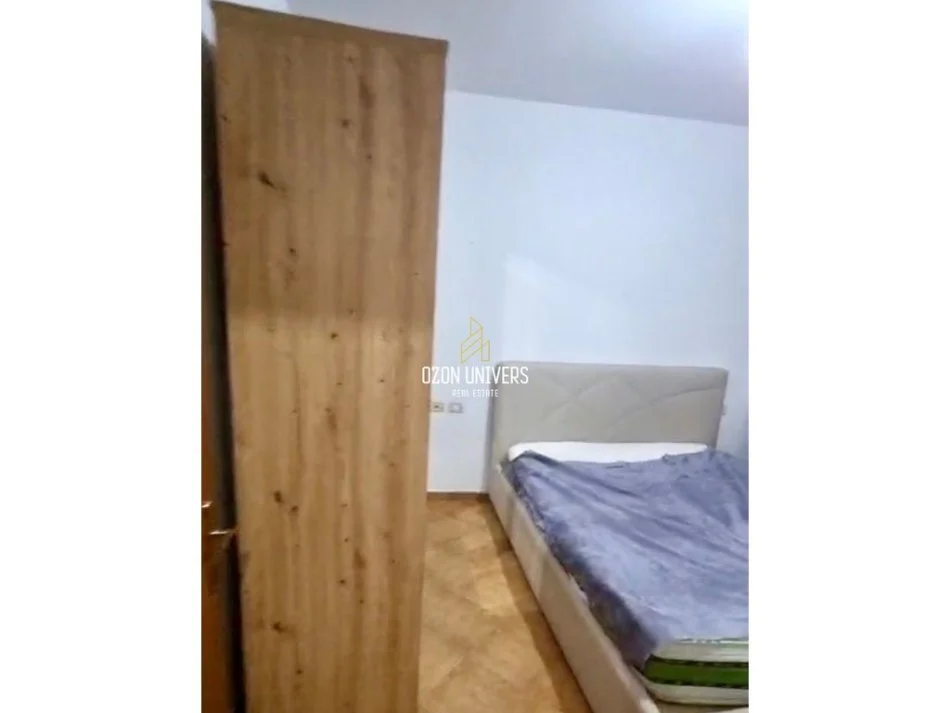 Tirane, shitet apartament 3+1 Kati 2, 128 m² 145.000 € (Fresku)
