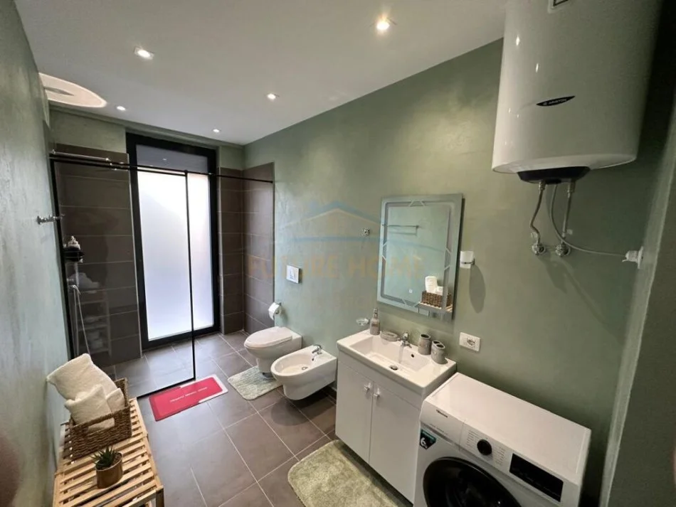 Tirane, shitet apartament 1+1+Post parkimi Kati 1, 68 m² 220.000 € ,AREA49260