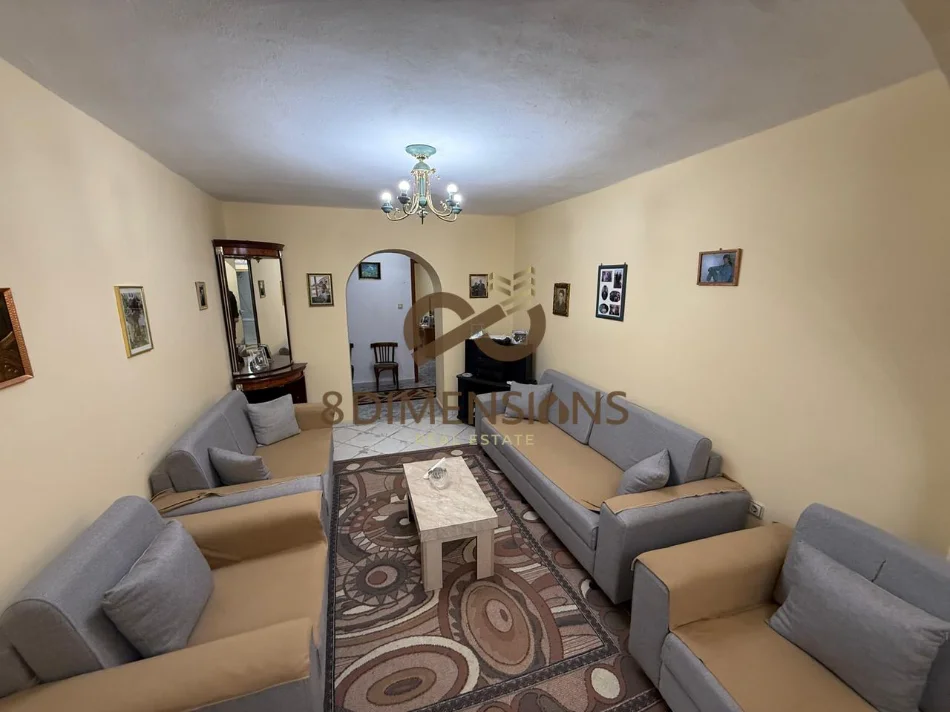 Tirane, shitet apartament 3+1+Ballkon Kati 1, 155 m² 217.000 € (don bosko)