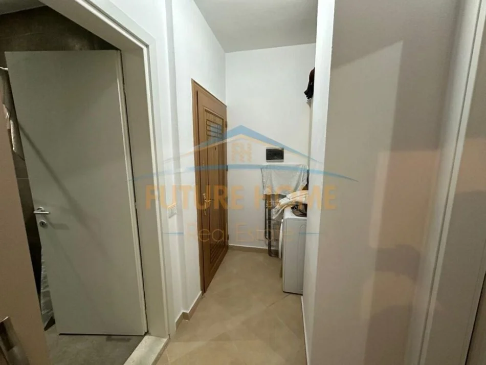 Durres, shitet apartament 1+1 Kati 5, 64 m² 85.000 € (Lagjia 6, Durres)