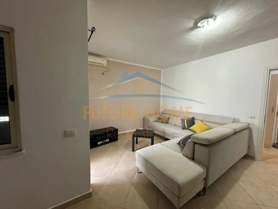 Durres, shitet apartament 1+1 Kati 5, 64 m² 85.000 € (Lagjia 6, Durres)