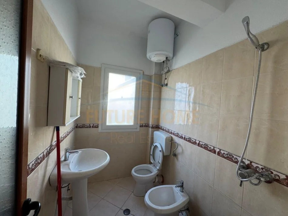 Durres, shitet apartament 1+1+Ballkon Kati 3, 55 m² 62.000 € (plazh lliria)