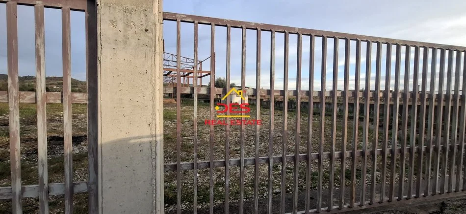 Vlore, jepet me qera magazine Kati 0, 4.500 m² 1.500 € (Panaja, Vlorë)