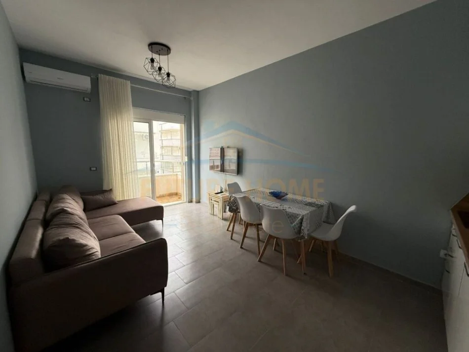 QERRET, shitet apartament 1+1 Kati 4, 48 m² 85.000 € (Qerret)