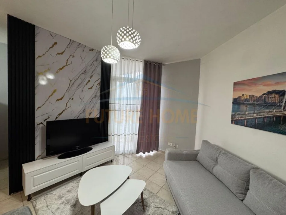 Durres, shitet apartament 1+1+Ballkon Kati 7, 65 m² 75.000 € (plazh hekurudha)