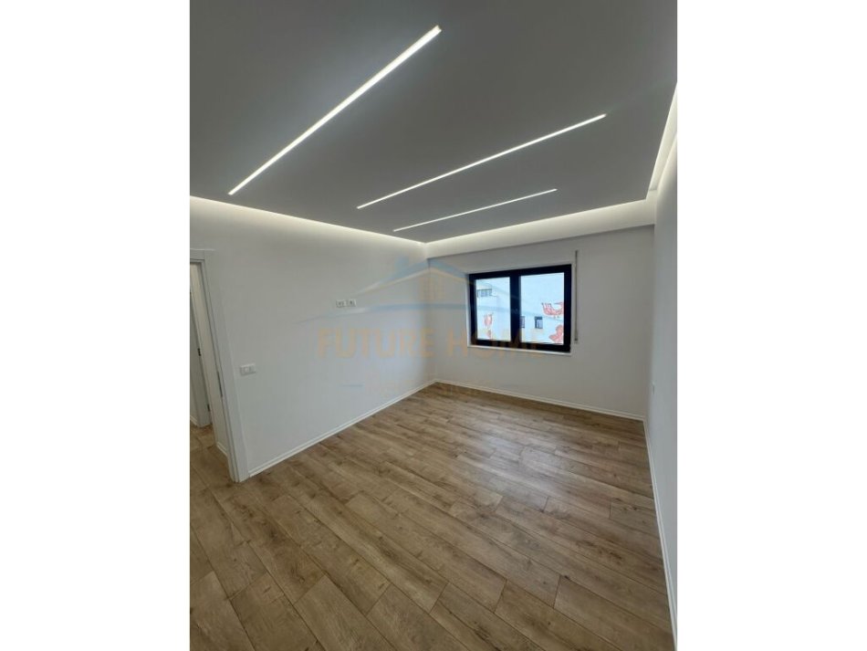 Tirane, shitet apartament 1+1+Aneks+Ballkon Kati 4, 65 m² 135.000 € (Rezidenca Kodra e Diellit 1)