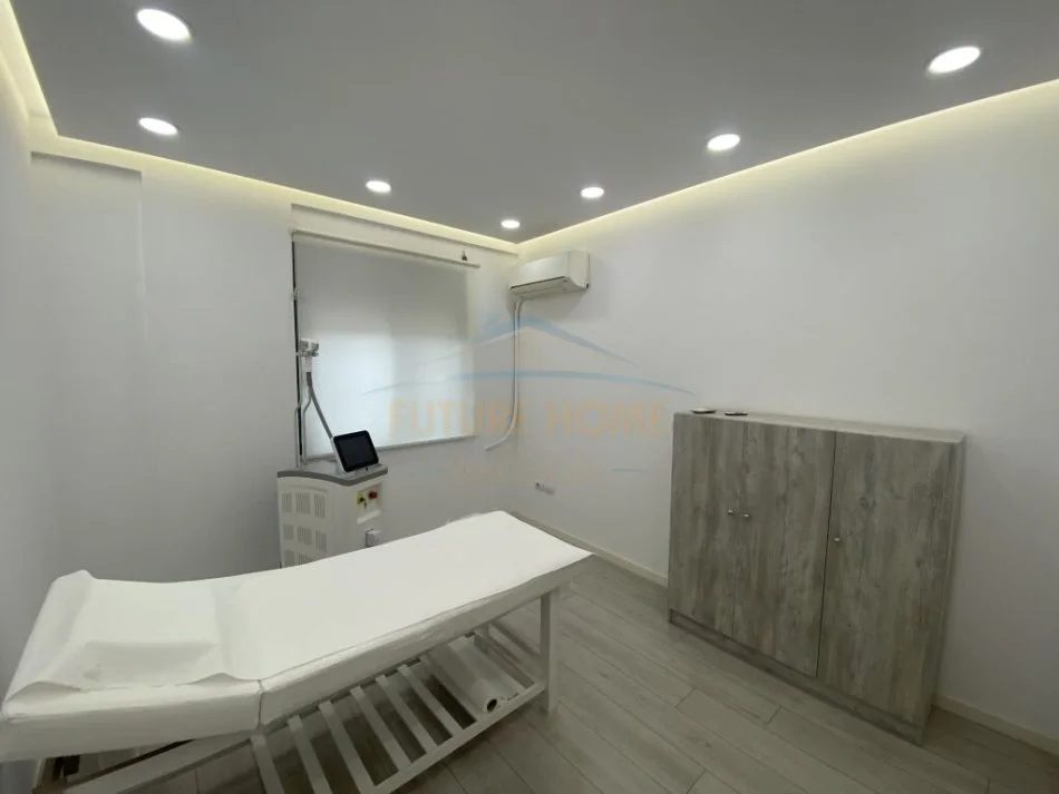 Tirane, shitet ambjent biznesi Kati 6, 85 m² 30.000 € (Blloku)