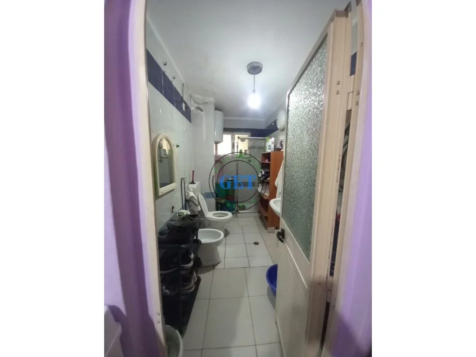 Durres, shitet apartament 1+1+Ballkon Kati 1, 64 m² 58.000 € (Pran shkolles "Qemal Mici")