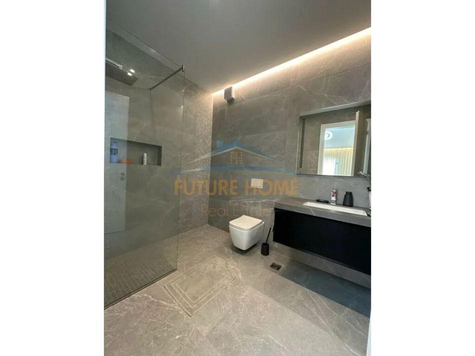 Tirane, jepet me qera apartament 2+1 Kati 2, 119 m² 1.350 € (Rruga e Kavajes)