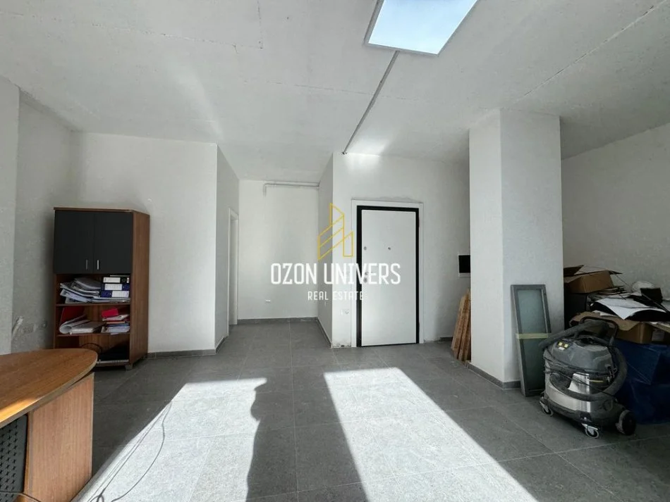 Tirane, shitet ambjent biznesi Kati 1, 62 m² 360.000 € (Rruga E Kavajes,Galeria Roma)