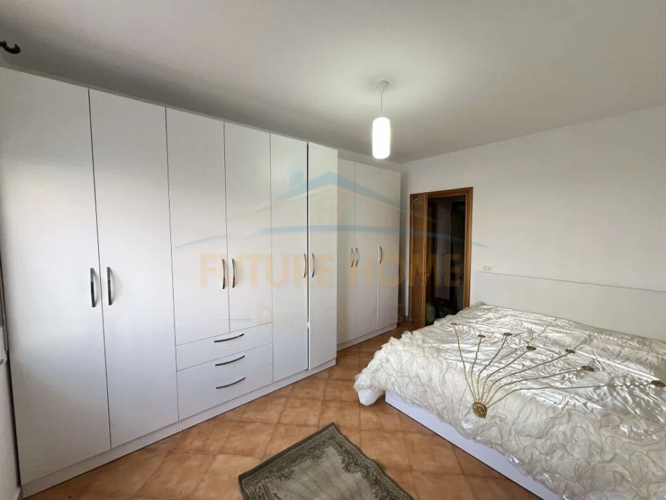 Tirane, shitet apartament 2+1 Kati 1, 94 m² 127.000 € (Unaza e re)