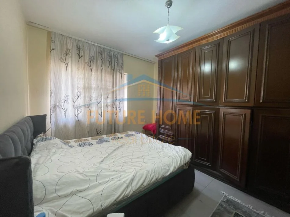 Tirane, shitet apartament 2+1 Kati 4, 93 m² 187.000 € (Vasil Shanto)