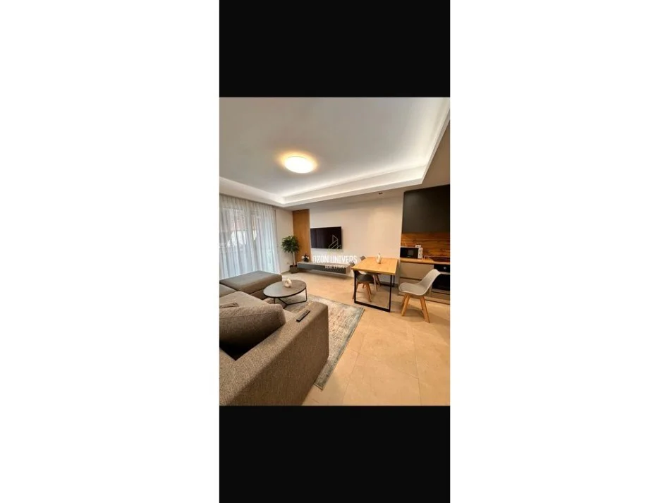 Tirane, jepet me qera apartament 1+1 Kati 6, 65 m² 800 € (Myslym Shyri)