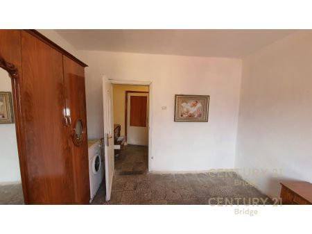 Tirane, shitet apartament 1+1 Kati 5, 54 m² 45.000 Euro (rruga Niko Avrami)