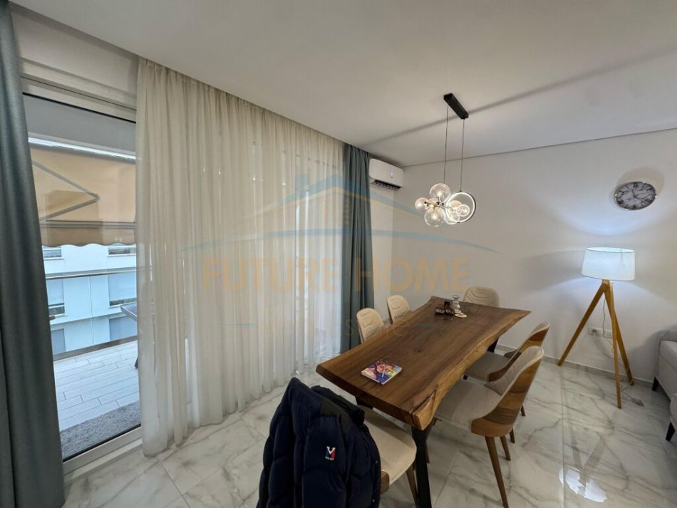 Durres, shitet apartament 2+1+Ballkon Kati 2, 106 m² 