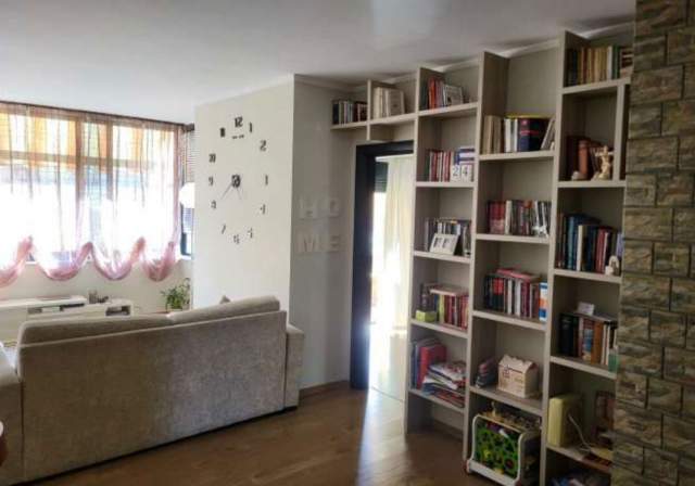 Shitet Apartament 3+1+2 tek Kopshti Zoologjik, 175.000 Euro